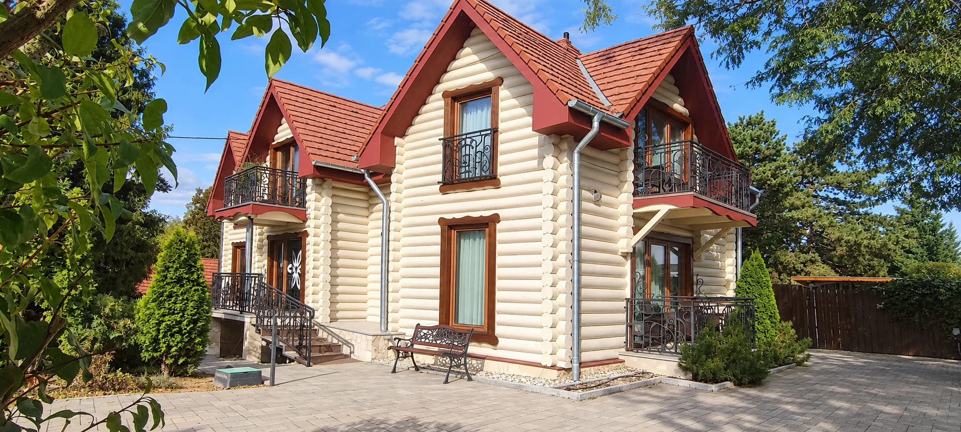 Calendula ECO House